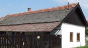 Mezőtúri nádfedeles házak