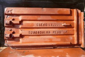 Csekő Lajos tetőcserepe 1900 körül (Mezőtúr).